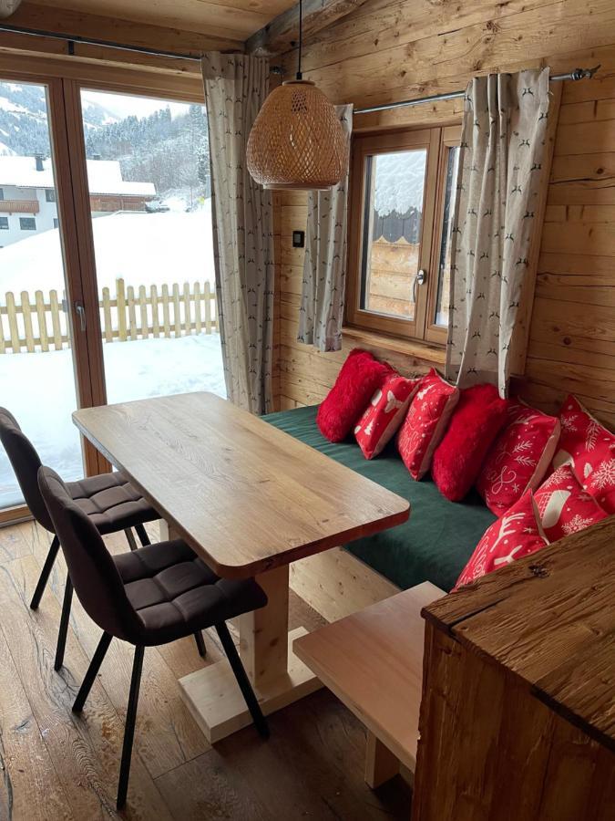 Chaleny - Erste Tiny House Im Zillertal Hainzenberg